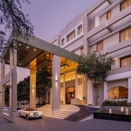 Essentia Luxury Resort & Spa Udajpur Zewnętrze zdjęcie