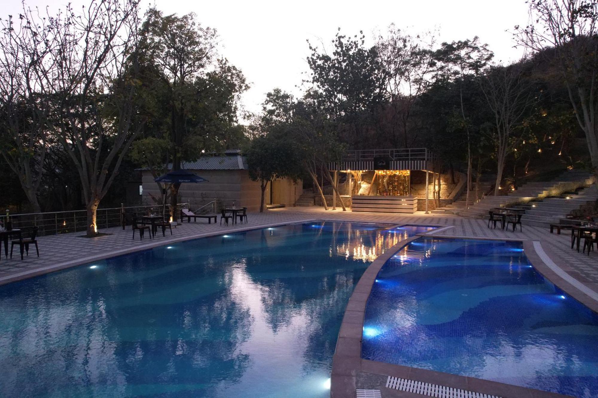 Essentia Luxury Resort & Spa Udajpur Zewnętrze zdjęcie